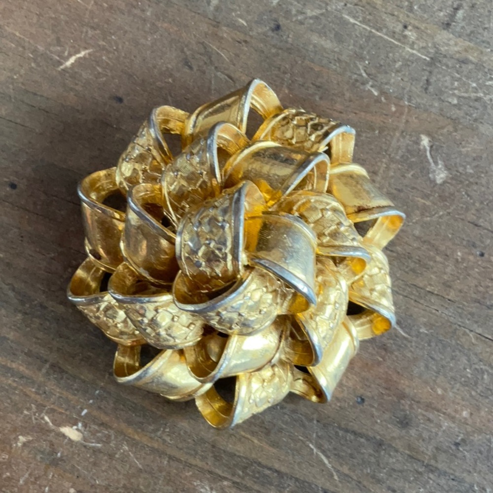 1960’s Kenneth Lane Brooch